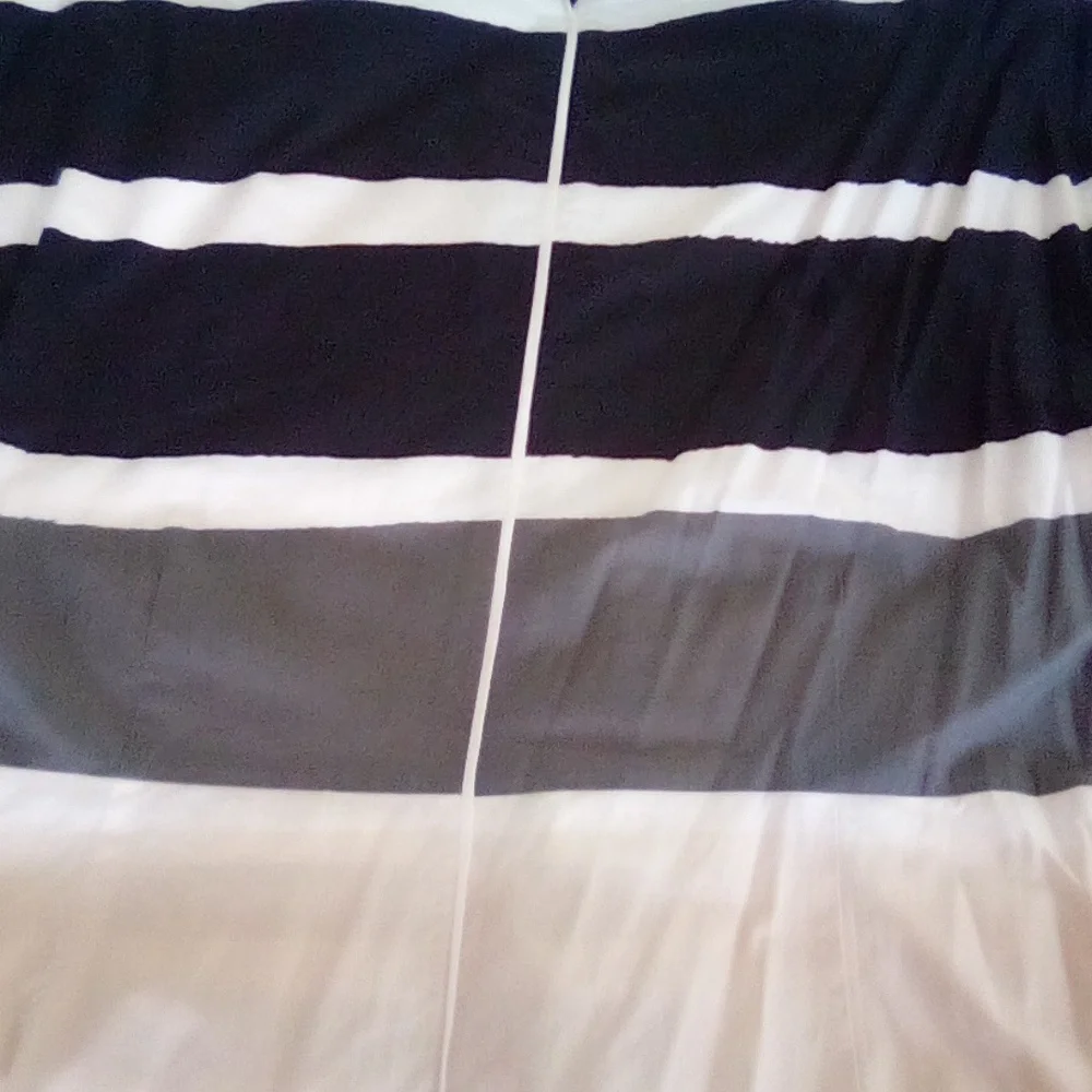 DRESS - Picture 4 of 5